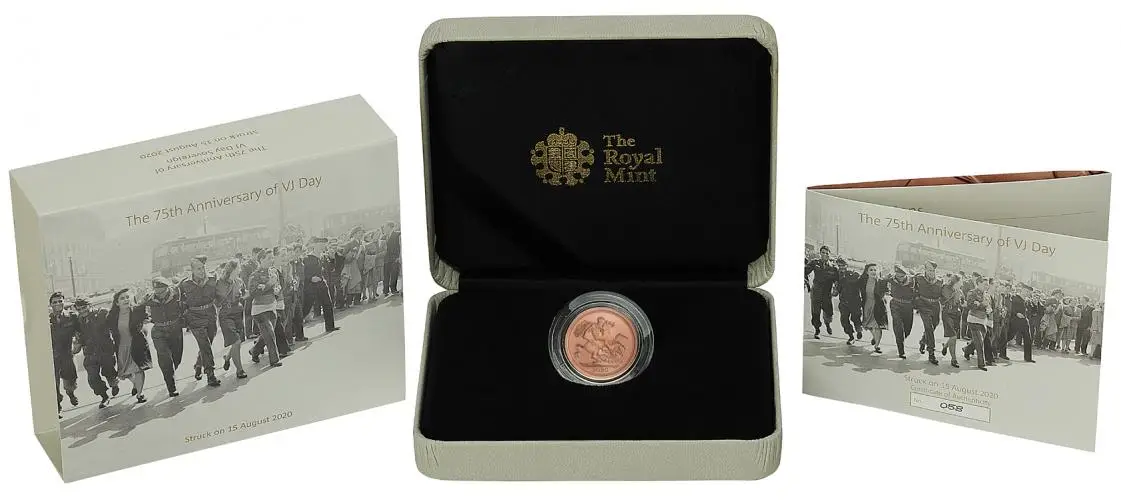 2020 75th Anniversary of the End of the Second World War Strike-on-the-Day Gold Sovereign display