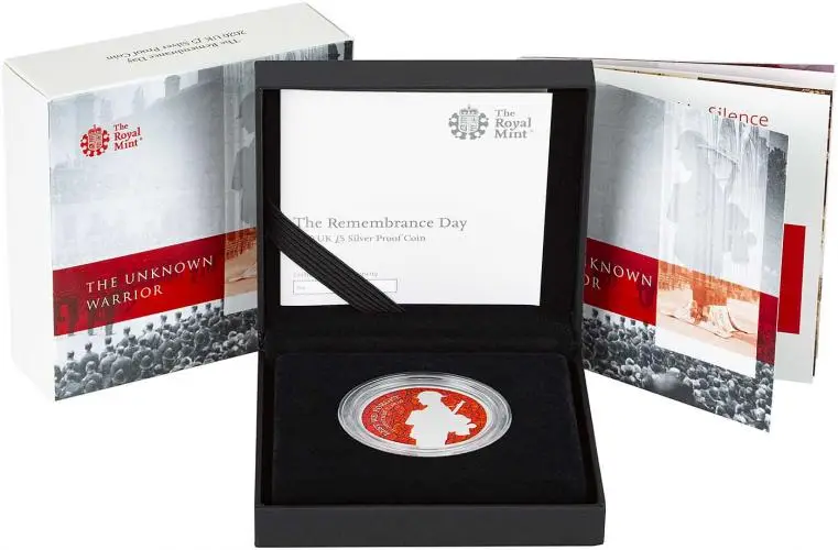 2020 Remembrance Day Silver Proof £5 Coin in box