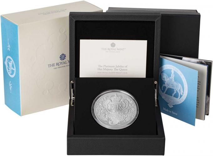 The  Mint プラチナジュビリー 50pプルーフ銀貨 2022 5 oz Platinum Jubilee Silver Proof Coin | Chards