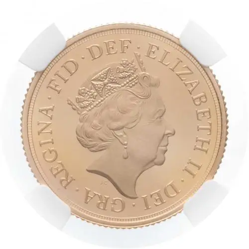 2015 One Of First 500 Struck Gold Proof Full Sovereign Elizabeth II Pound Sterling  Coin Single United Kingdom NGC Fifth Portrait PF 70 ULTRA CAMEO obv close view