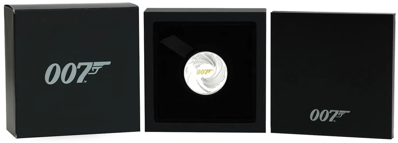 2020 Silver Proof 1 Ounce 007 James Bond Elizabeth II 1 Dollar  Coin With Box Without Cert Tuvalu Perth Mint display