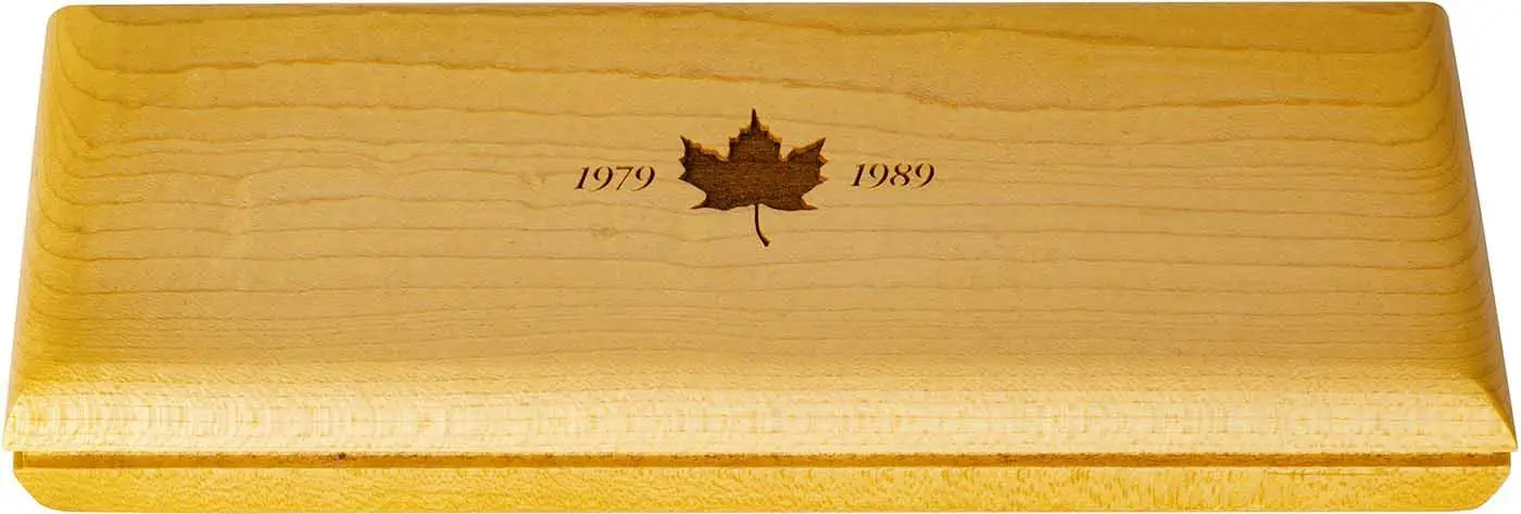 1989 Gold Proof 10th Anniversary of the Maple  Coin Sets Canada 4 Coins closed box