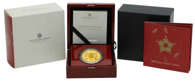 2026 '500 Years of the Crown' Gold Proof £5 Coin display