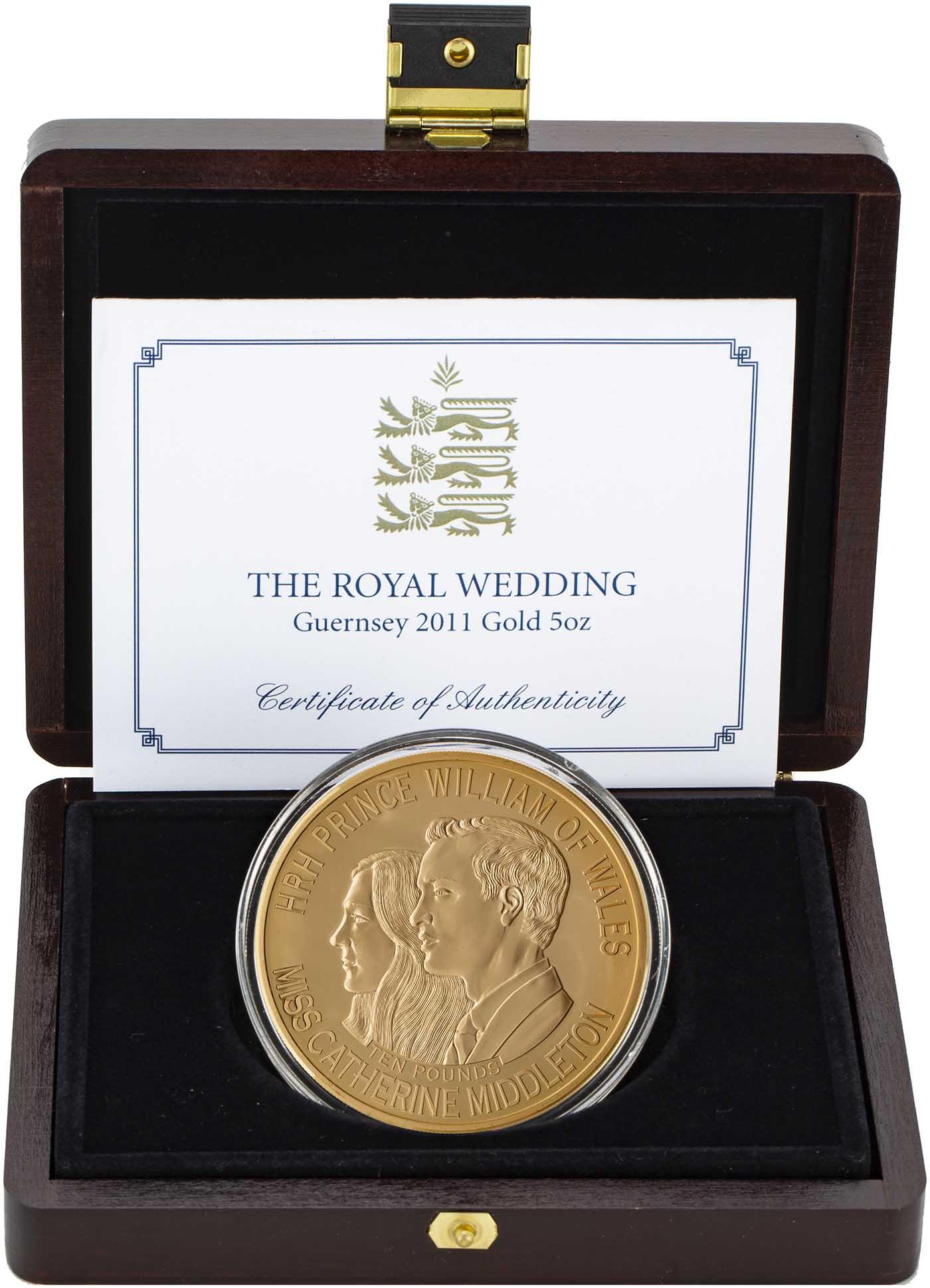 英国王室 2011 ロイヤルウェディング 記念 £5 銀貨 SV925 金メッキ 2011 The Royal Wedding Gold Proof 5 Ounce £10 Coin | Chards