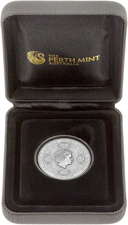 2015 Longest Reigning Monarch Intaglio 1oz Silver Coin 23944