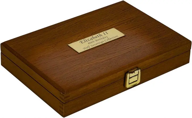 Gold Uncirculated Half Sovereign Elizabeth II The Queen's 80th Birthday  Coin Sets United Kingdom The Royal Mint 9 Coins closed box