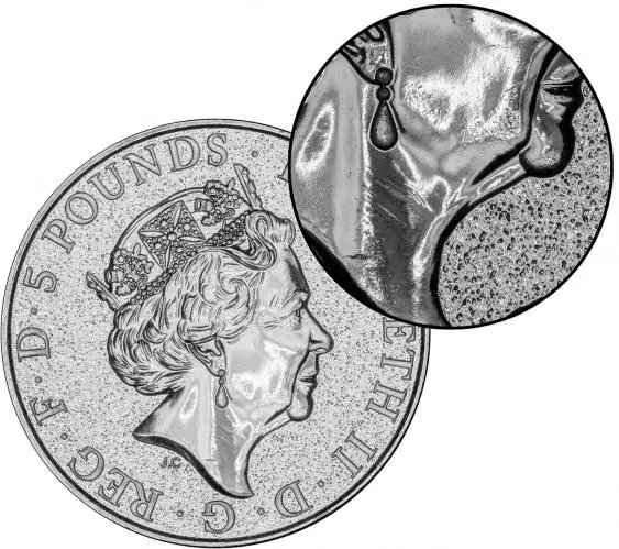 2017 2 oz Silver Coin Bullion Queen's Beasts - Griffin Grade C Closeup